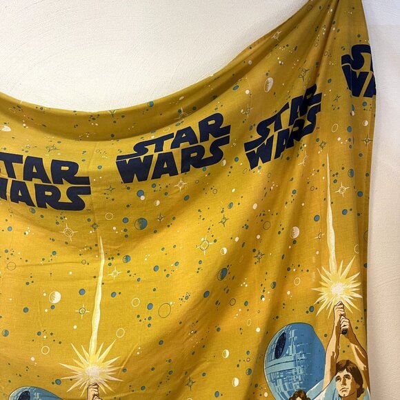 Vintage 1977 Star Wars "A New Hope" Sheet Fabric Twin Size Sears - Picture 3 of 9